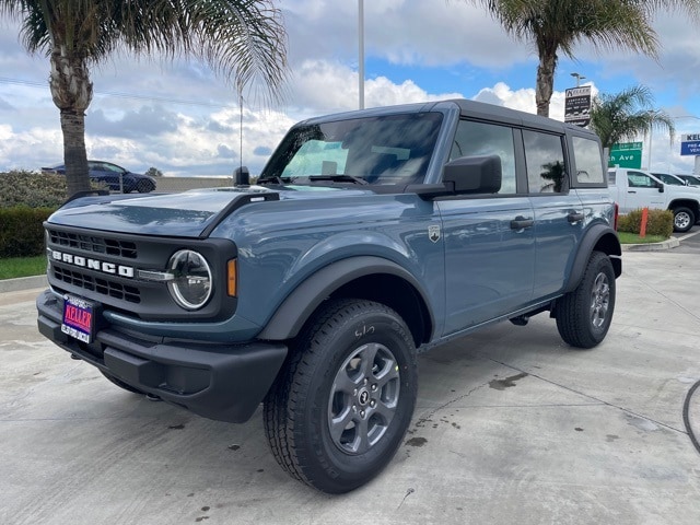 2025 Ford Bronco 4-Door Big Bend's photo