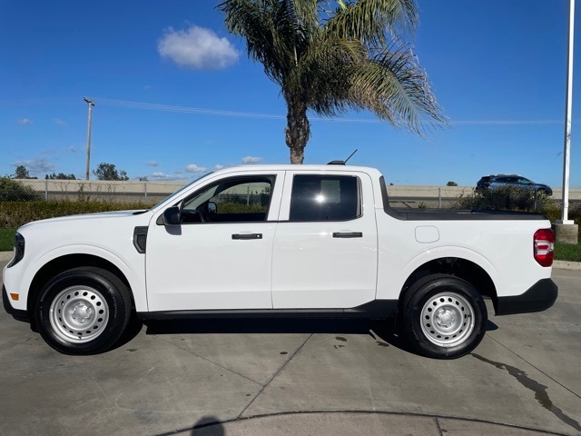 2026 Ford Maverick XL photo 2