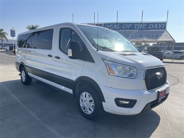 2021 Ford Transit photo 2