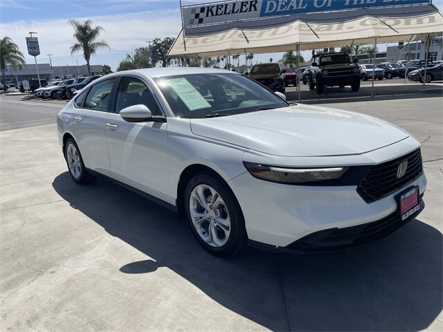 2023 Honda Accord LX photo 2