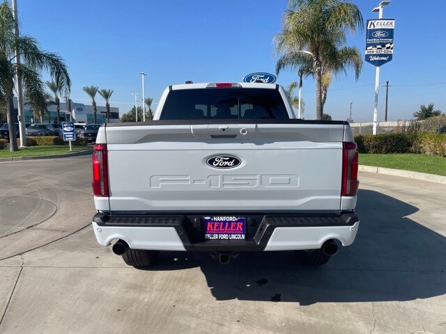 2025 Ford F-150 Lariat photo 4