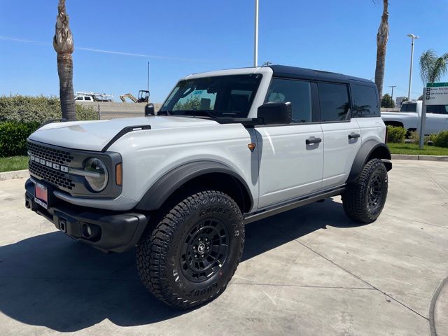 2026 Ford Bronco Badlands 4x4's photo