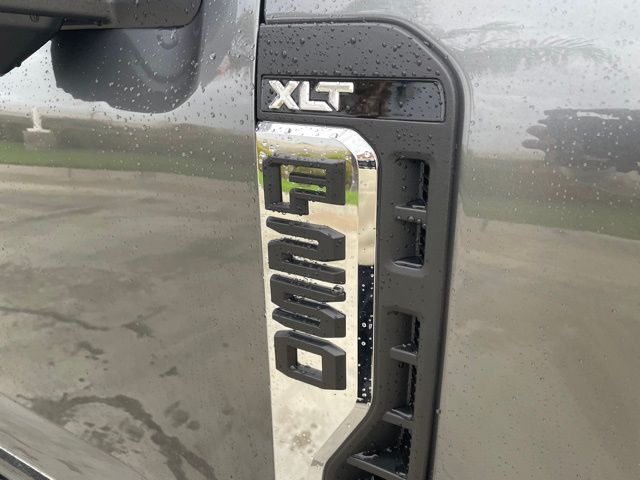 2026 Ford F-250 Super Duty XLT - Photo 30