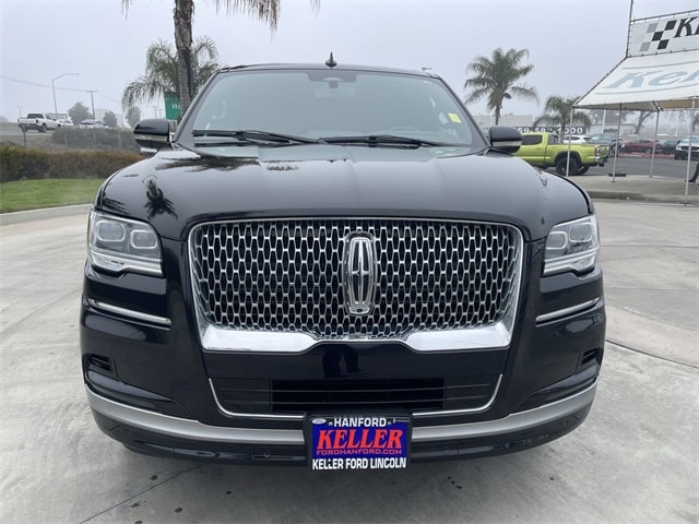 2023 Lincoln Navigator Reserve photo 2