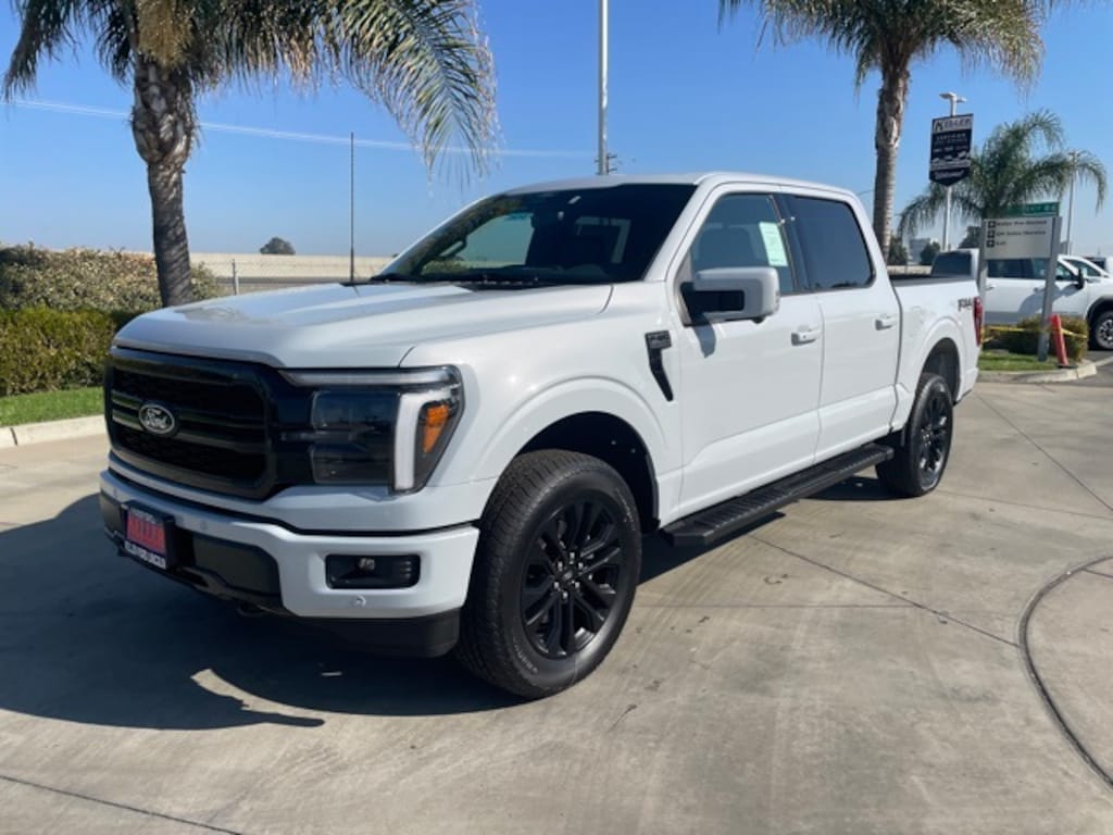 New 2025 Ford F-150 Lariat Truck