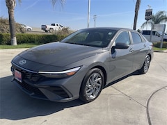 2024 Hyundai Elantra SEL Sedan