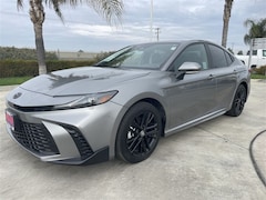 2025 Toyota Camry SE Sedan