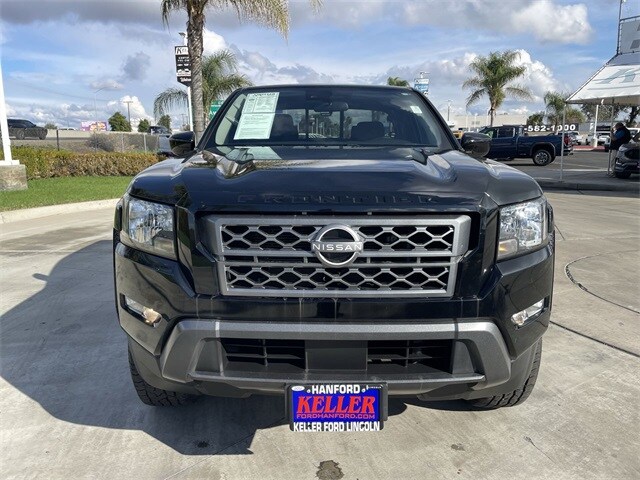 2022 Nissan Frontier SV photo 3