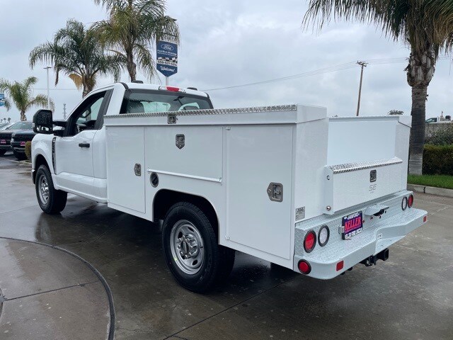 2026 Ford F-250 photo 3