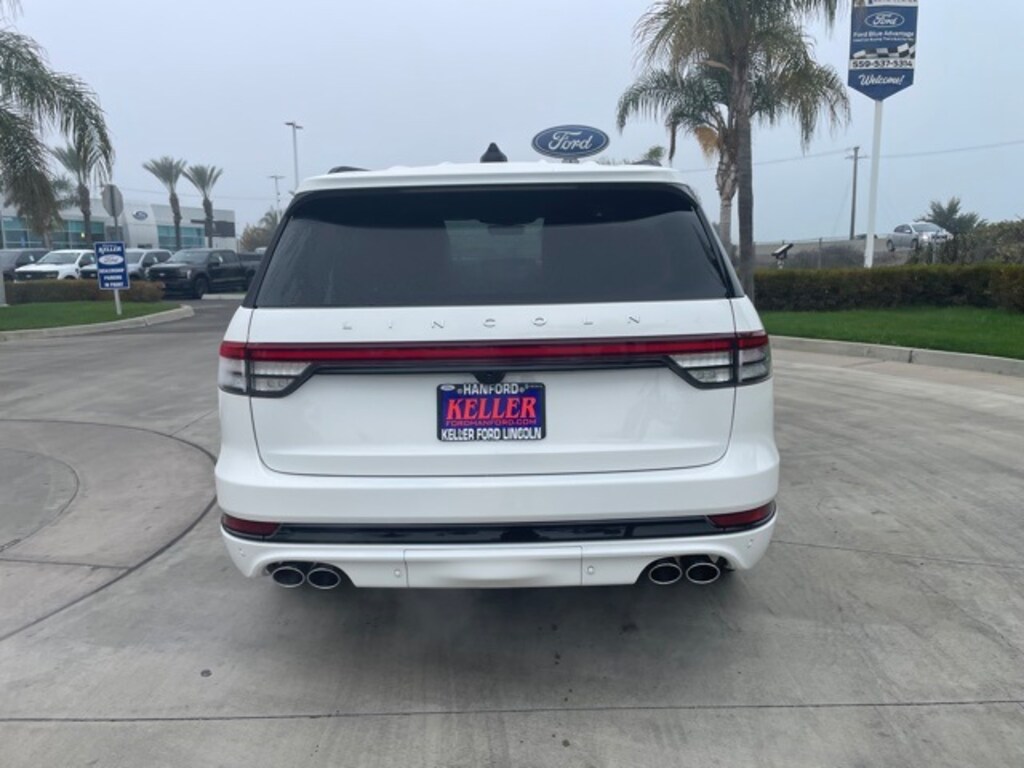 New 2026 Lincoln Aviator Premiere SUV