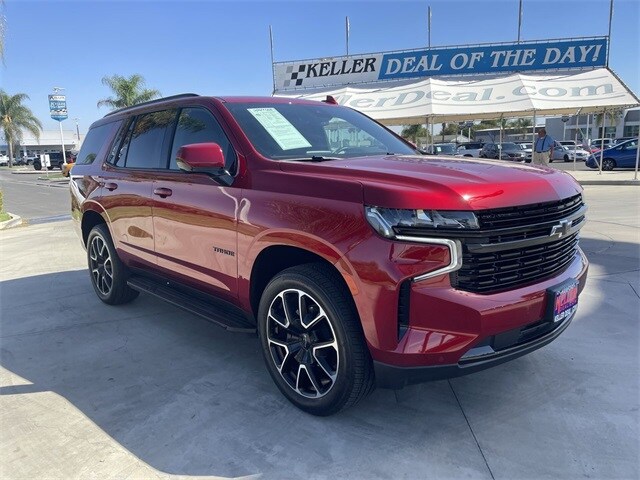 2024 Chevrolet Tahoe RST photo 2