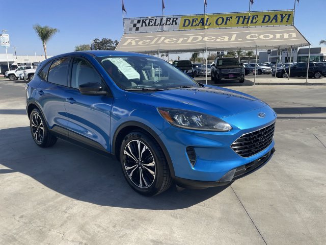 Used 2021 Ford Escape SE with VIN 1FMCU0G63MUA20782 for sale in Hanford, CA