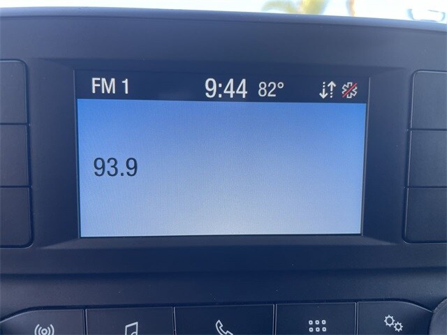 2020 Ford Transit Passenger Van XLT - Photo 13