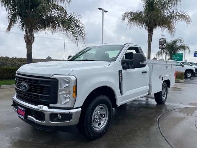 2026 Ford F-250 Super Duty XL's photo