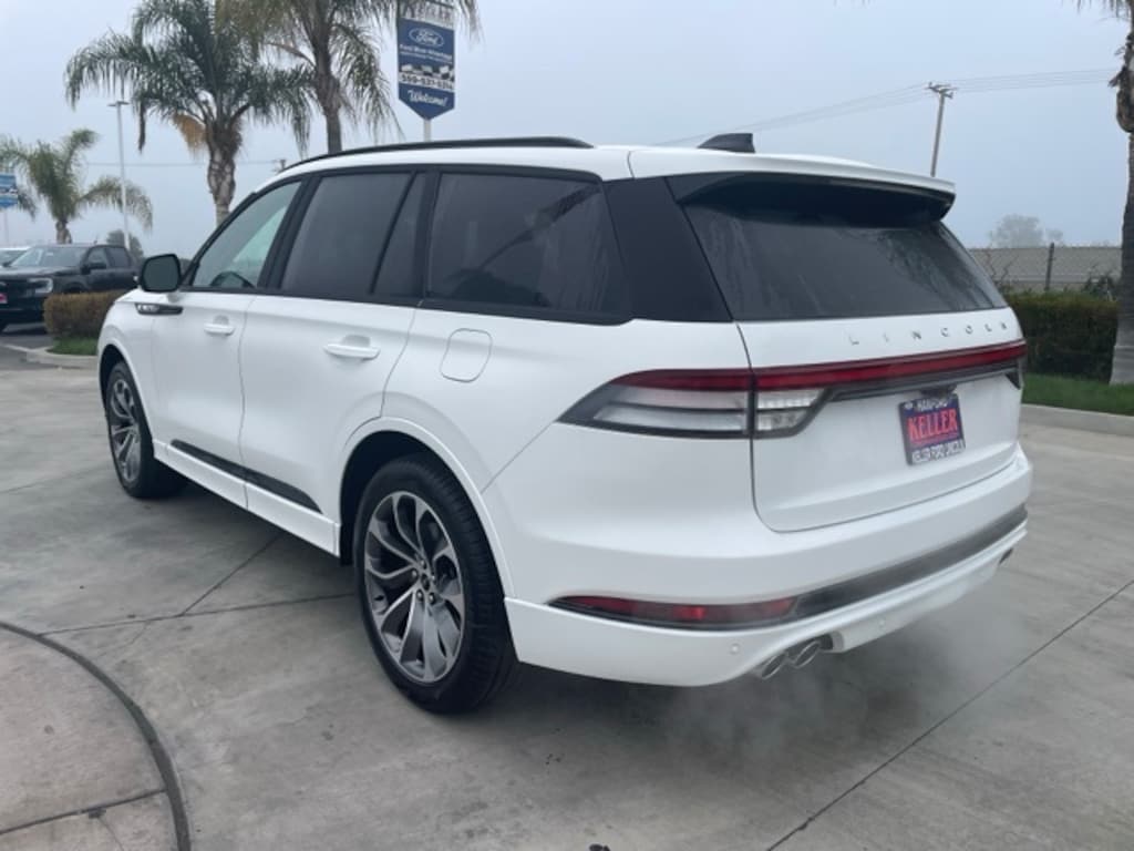New 2026 Lincoln Aviator Premiere SUV