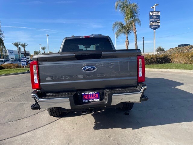2024 Ford F-250 photo 4