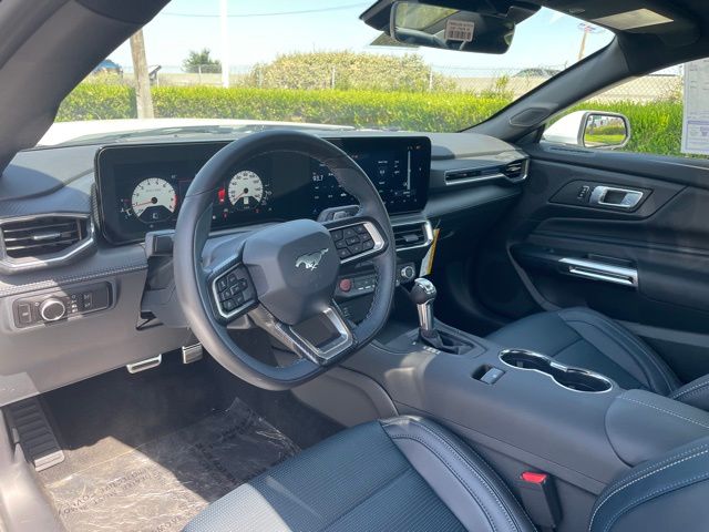 2025 Ford Mustang GT Premium Fastback - Photo 9