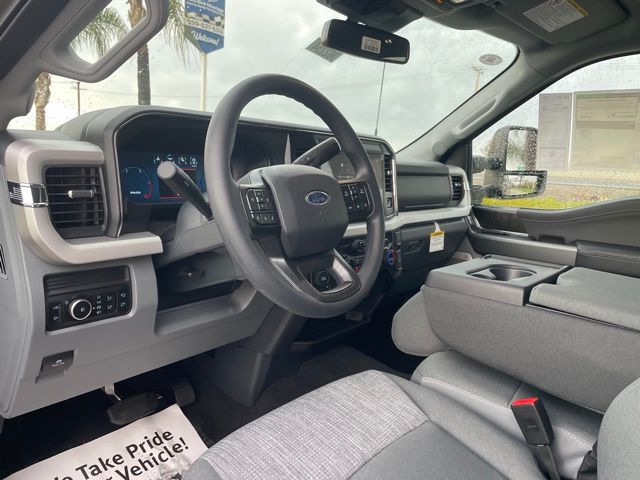 2026 Ford F-250 Super Duty XLT - Photo 9