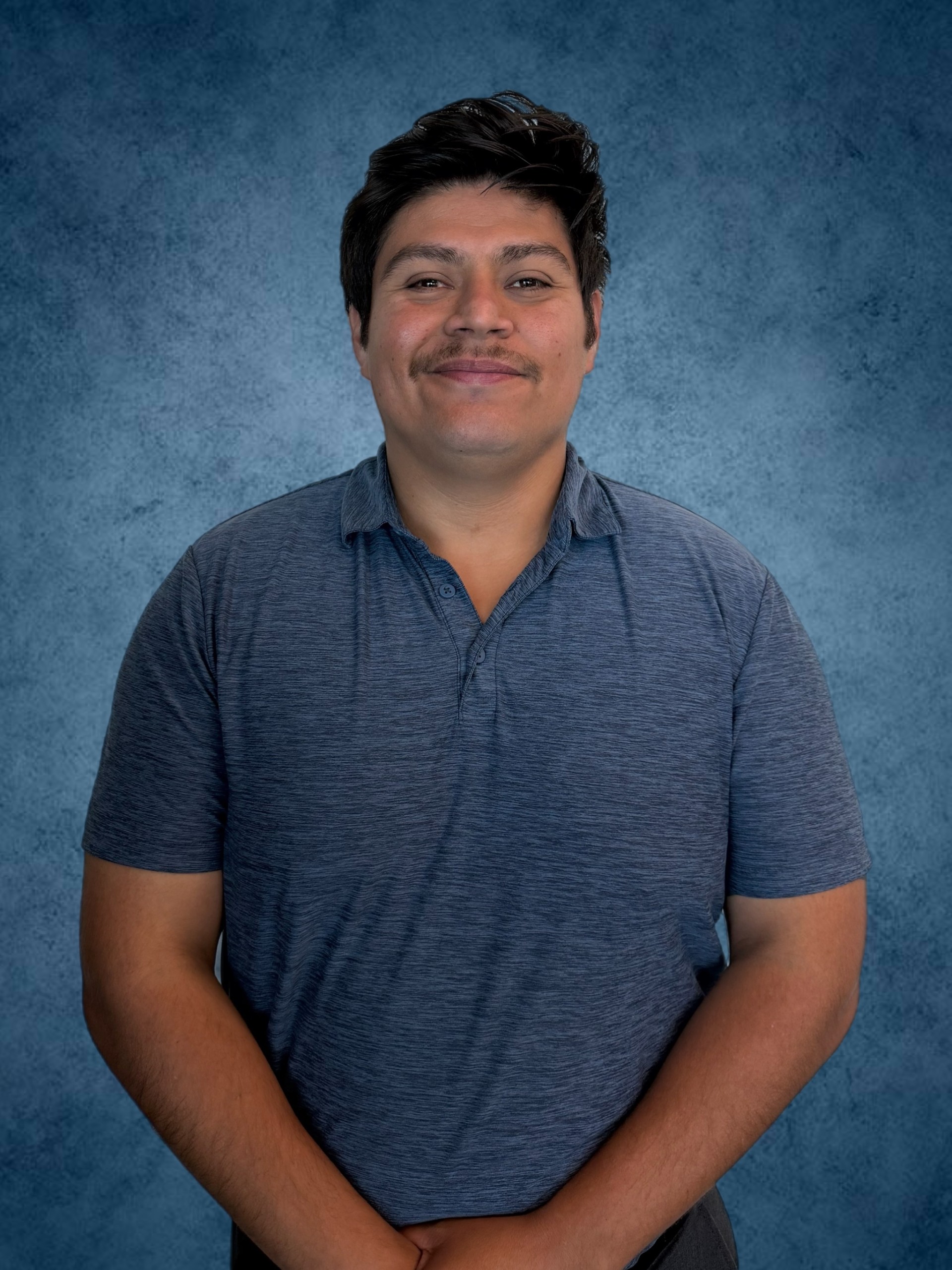 Staff member Roberto Perez Paz from dca25b54e9ff