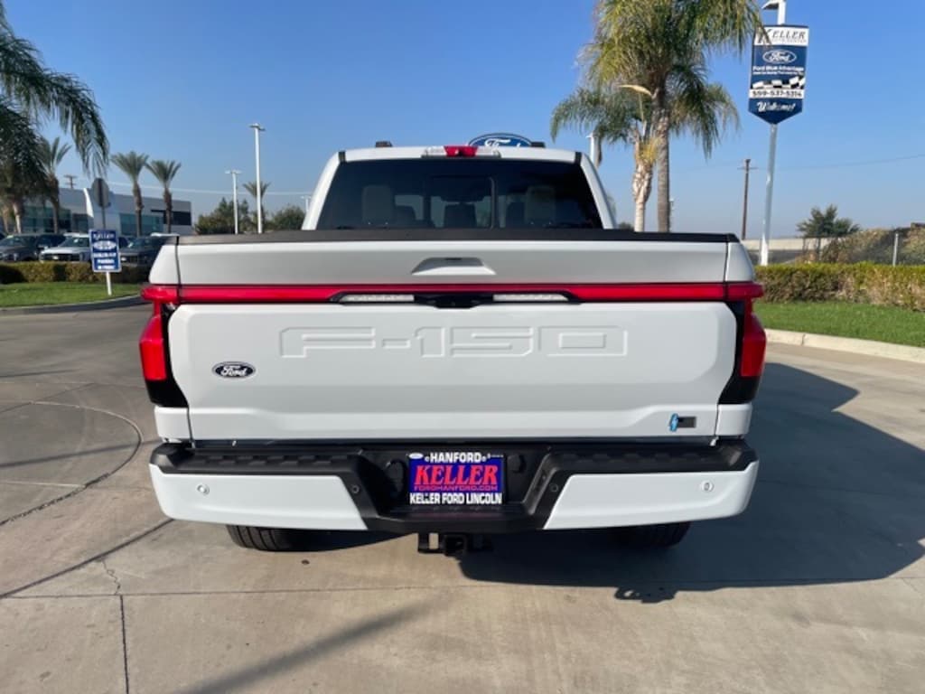 New 2025 Ford F-150 Lightning Platinum Truck