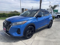 2023 Nissan Kicks SR SUV