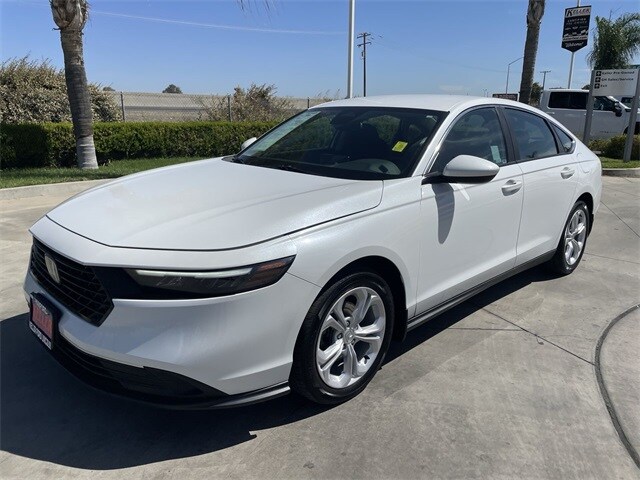 2023 Honda Accord LX photo 4