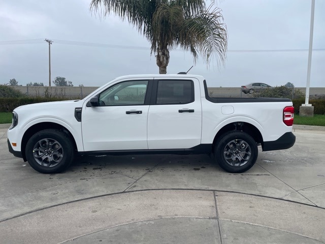 2026 Ford Maverick XLT photo 2