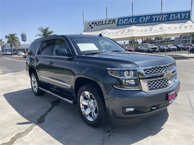 2019 Chevrolet Tahoe LT photo 2