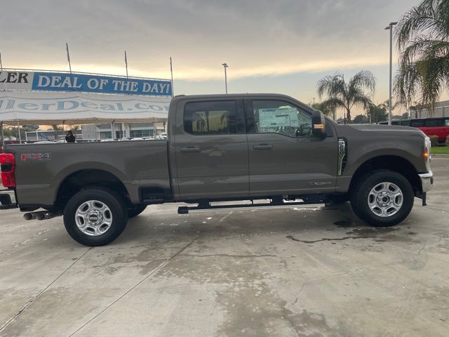 2026 Ford F-250 Super Duty XLT - Photo 6