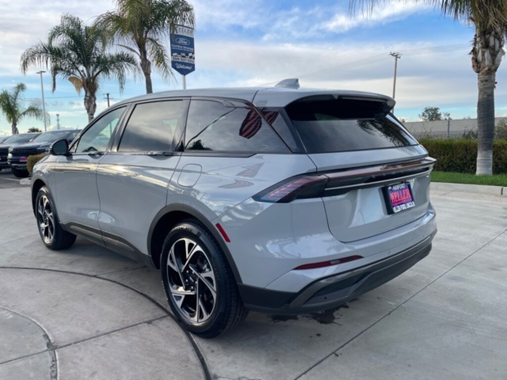 New 2026 Lincoln Nautilus Premiere SUV