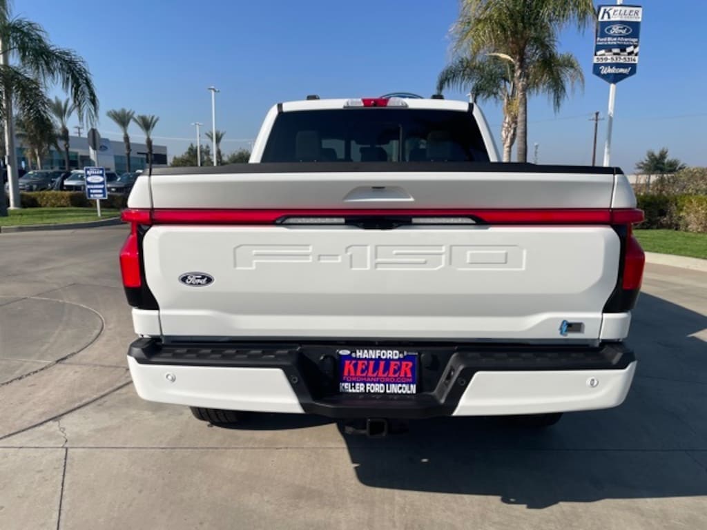New 2025 Ford F-150 Lightning Platinum Truck
