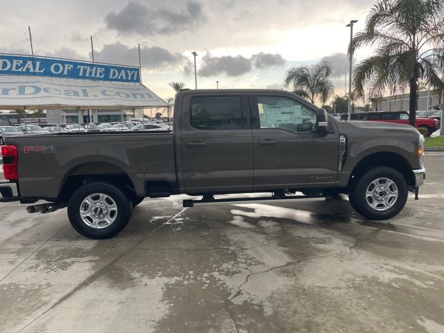 2026 Ford F-250 Super Duty XLT - Photo 6
