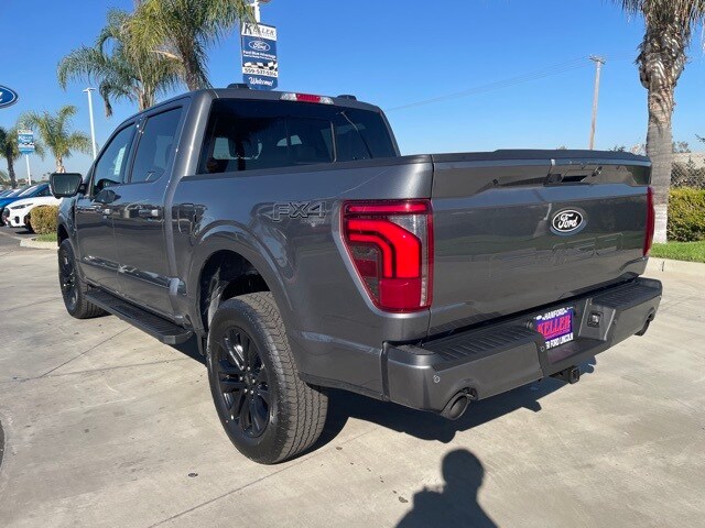 2025 Ford F-150 Lariat photo 3