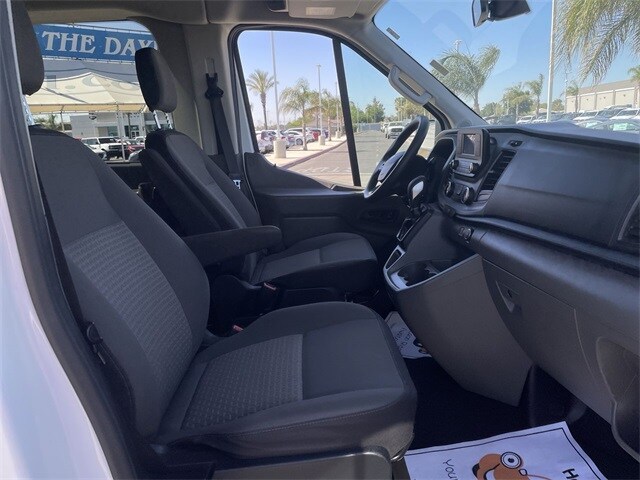 2020 Ford Transit Passenger Van XLT - Photo 26