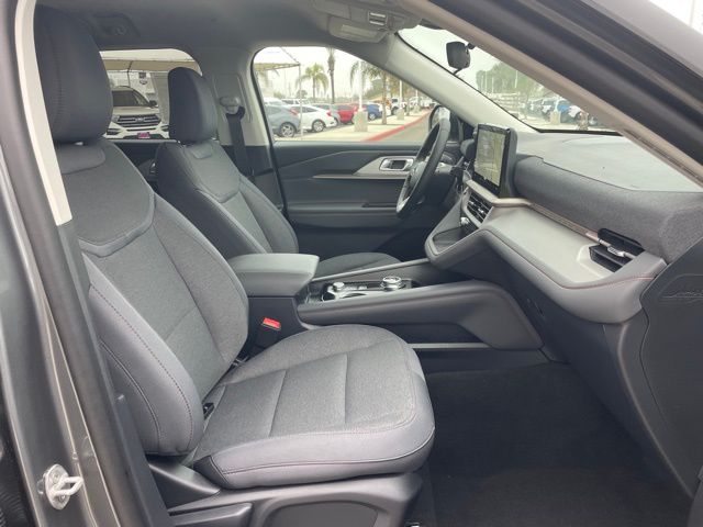 2026 Ford Explorer Active - Photo 26