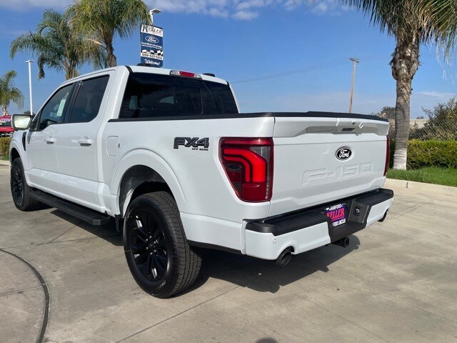 2025 Ford F-150 Lariat photo 3