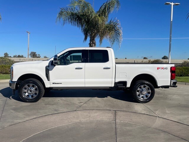 2026 Ford F-350 King Ranch photo 2