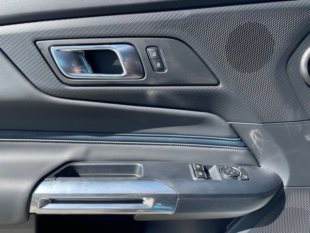 2025 Ford Mustang GT Premium Fastback - Photo 19