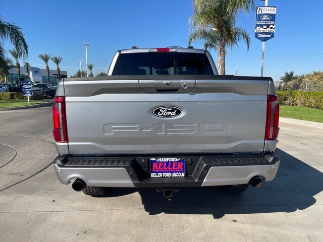 2025 Ford F-150 Lariat photo 4