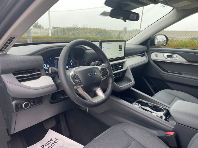 2026 Ford Explorer Active - Photo 9