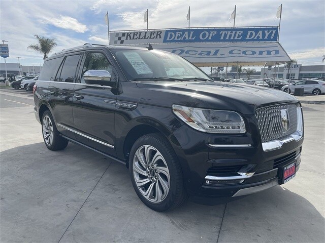 2021 Lincoln Navigator Black Label photo 2