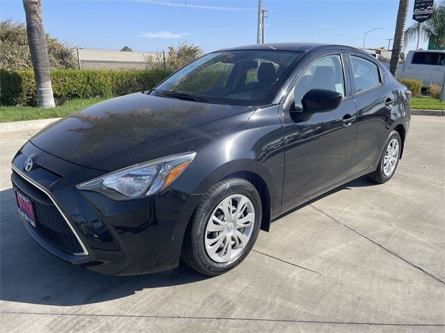 2019 Toyota Yaris L photo 4