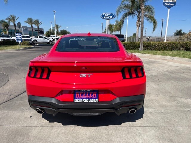 2025 Ford Mustang GT photo 4
