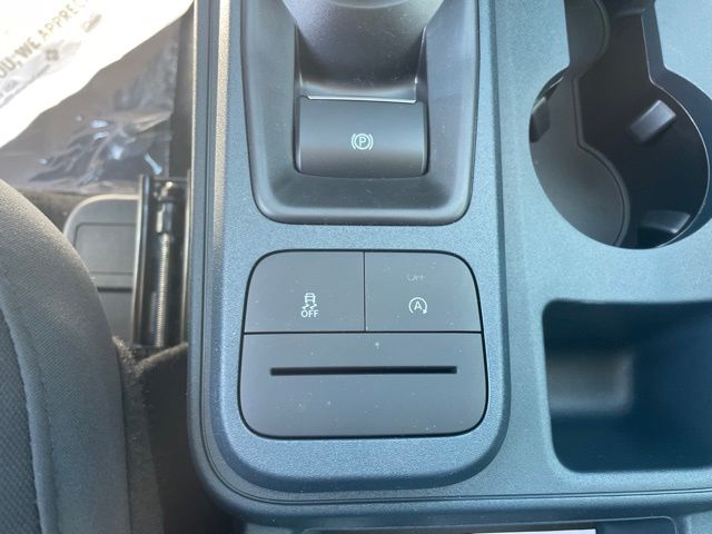 2025 Ford Maverick XLT - Photo 15
