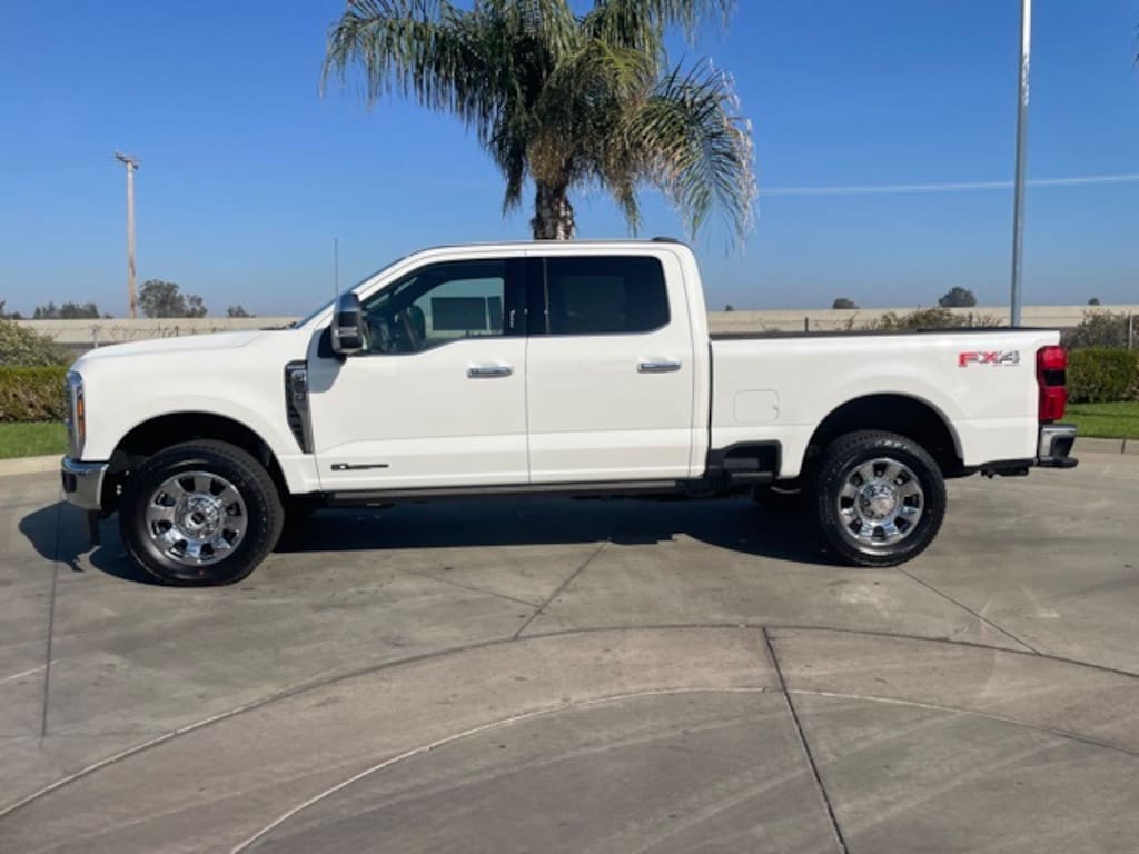 New 2026 Ford F-250SD Lariat Truck
