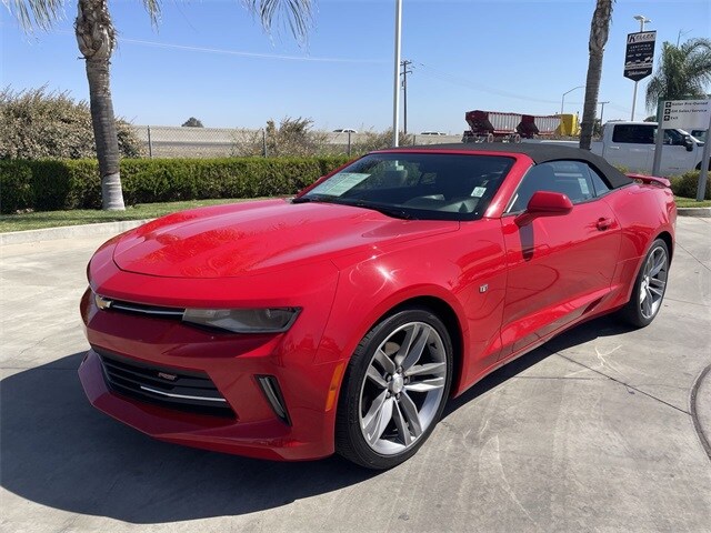 2018 Chevrolet Camaro 1LT photo 4