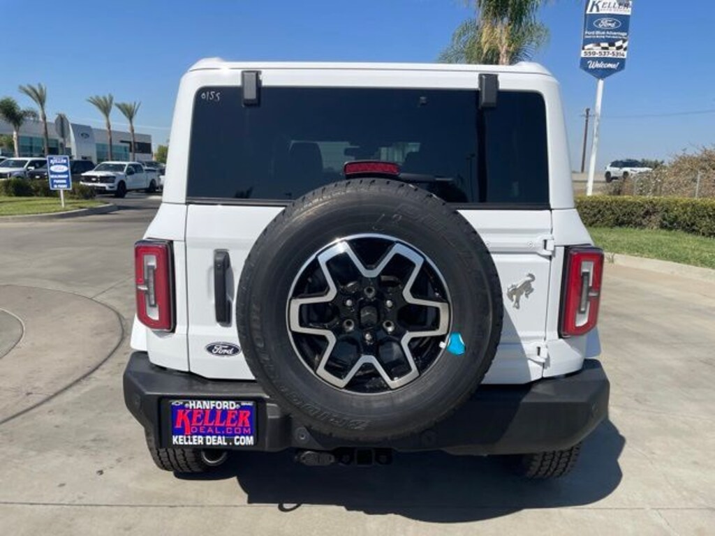 New 2026 Ford Bronco Outer Banks SUV