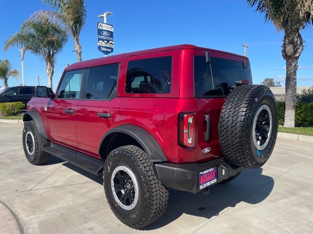 2026 Ford Bronco Outer Banks photo 3