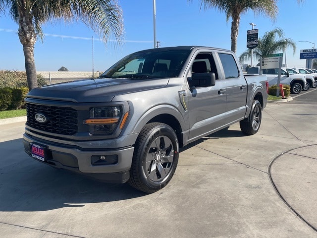 2025 Ford F-150 STX's photo
