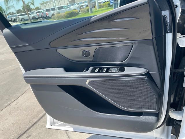 2026 Lincoln Nautilus Premiere - Photo 17